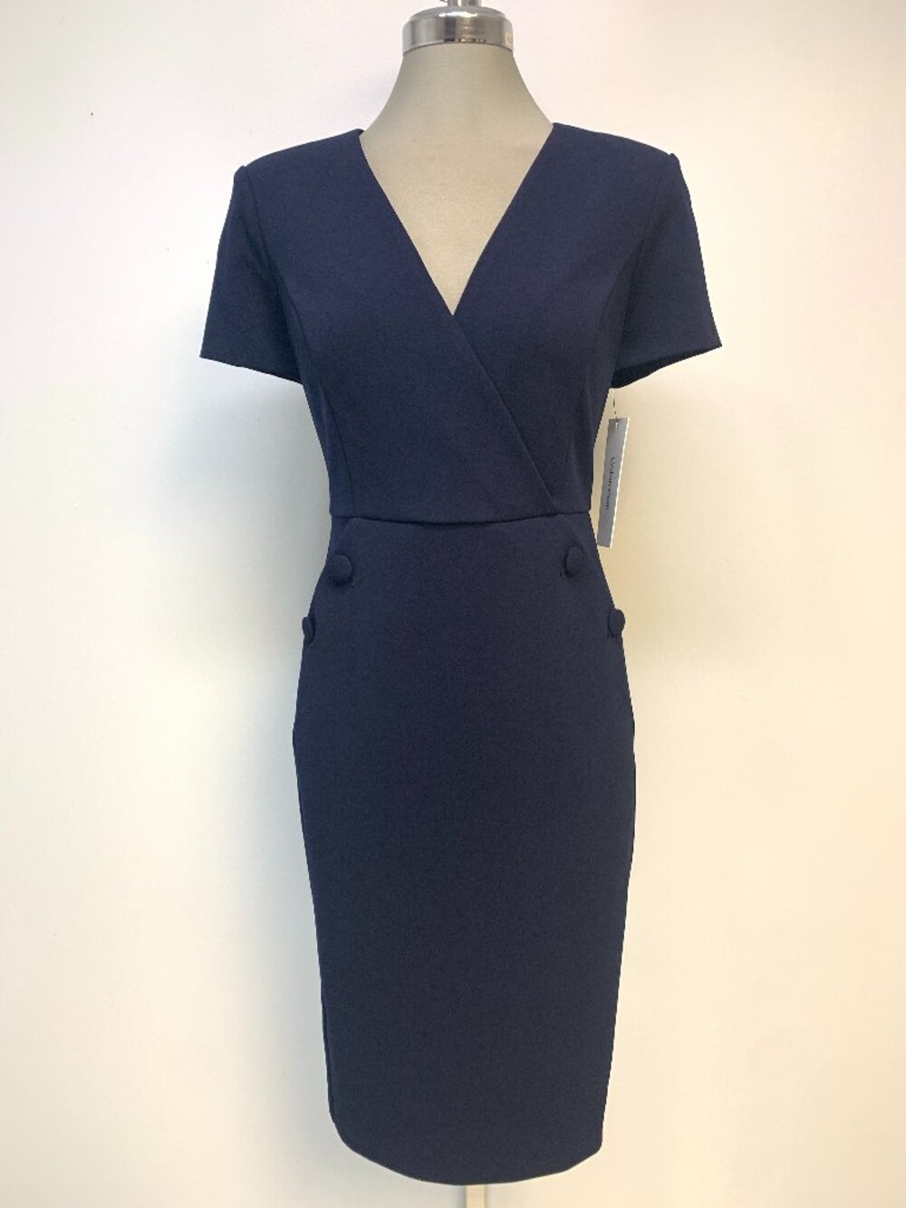New CALVIN KLEIN Elegant at Work Timeless Navy Sheath Dress Short Sleeve